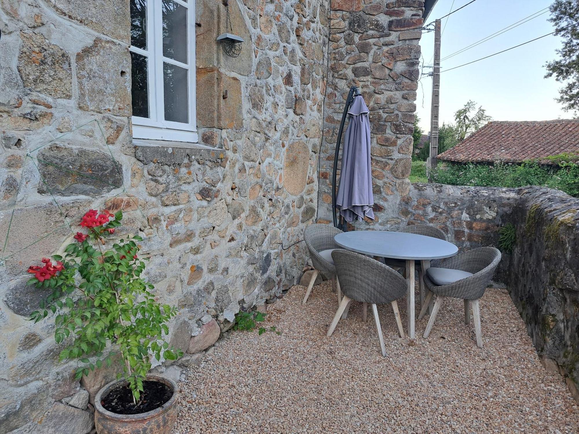 Lavallade12 Chambers D'Hotes Roussines Exteriér fotografie
